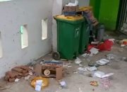 Potret Buruk Pelayanan di RSUD Kondosapata Mamasa, Sampah Dibiarkan Berserakan