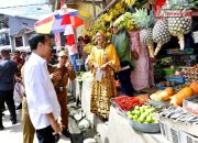 VIDEO: Tinjau Pasar Tumpah di Mamasa, Jokowi Janji Bangun Pasar