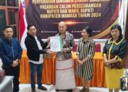 Bawa 12 Ribu KTP, Dua Pasangan Bacakada Jalur Independen Daftar di KPU Mamasa