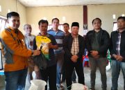 Peduli Koban Longsor di Bambang, Ketua DPRD Tana Toraja Welem Sambolangi Berbagi Sembako