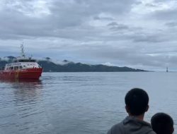 Kapal Motor Mogok di Selat Makasar, 15 Awak Selamat
