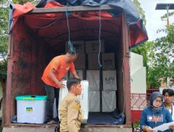 KPU Polman Mulai Distribusikan Logistik Pilkada 2024 di 16 Kecamatan, Utamakan Jalur Terjauh