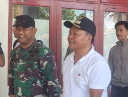 Peduli Lingkungan, Bupati Mamasa Welem Sambolangi Ajak Warga Bersih-bersih