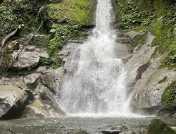 Wisata Air Terjun Tapeduri Periangan, Rekomendasi Buat Liburan Bersama Keluarga