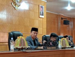 Hadiri Paripurna Penyerahan Pokok Pikiran DPRD, Wabup Mamasa: Pokir Bukan Barang Haram