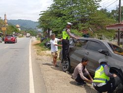 BREAKING NEWS: Tabrakan Motor dan Mobil di Sabbang Selatan, Dua Mahasiswa KKN Meninggal Dunia