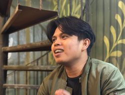 OPINI: Badai Pasir Illiberal Era Prabowo dan Garam Mahasiswa Diaspora yang Menolak Tawar