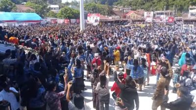 Minum Kopi dari Cangkir Bambu, Mamasa Pecahkan Rekor di HUT Ke-81 RI