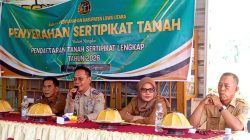 BPN Luwu Utara Serahkan 185 Sertifikat PTSL, Desa Tingkara Dapat Kuota Terbesar
