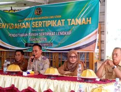 BPN Luwu Utara Serahkan 185 Sertifikat PTSL, Desa Tingkara Dapat Kuota Terbesar