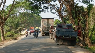 Antrean Kendaraan di SPBU Baebunta Ganggu Arus Lalulintas, Warga Desak Penertiban